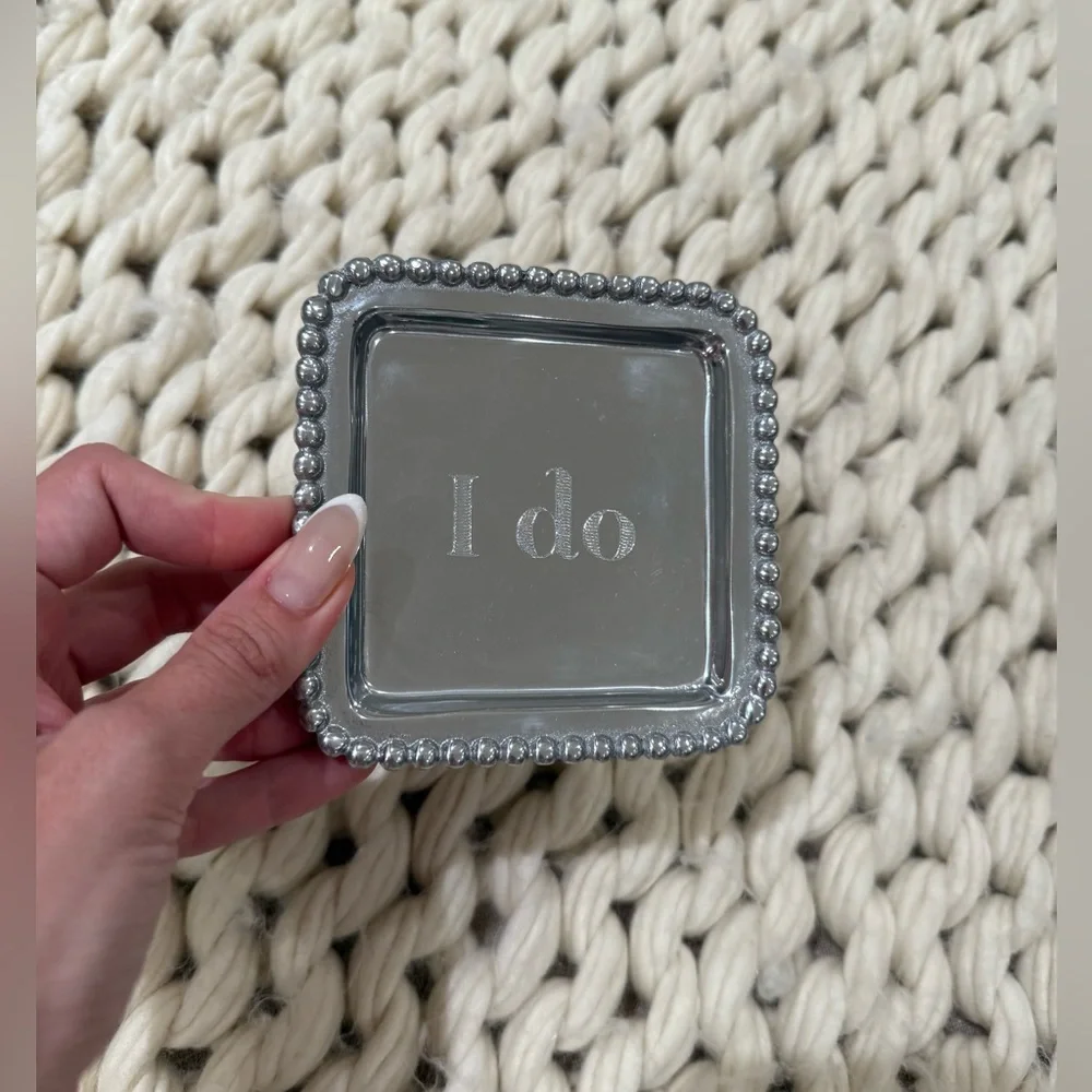NEW Mariposa Aluminum “I Do